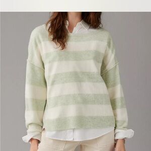 American Eagle Women’s Whoa So Soft Sweater Size M